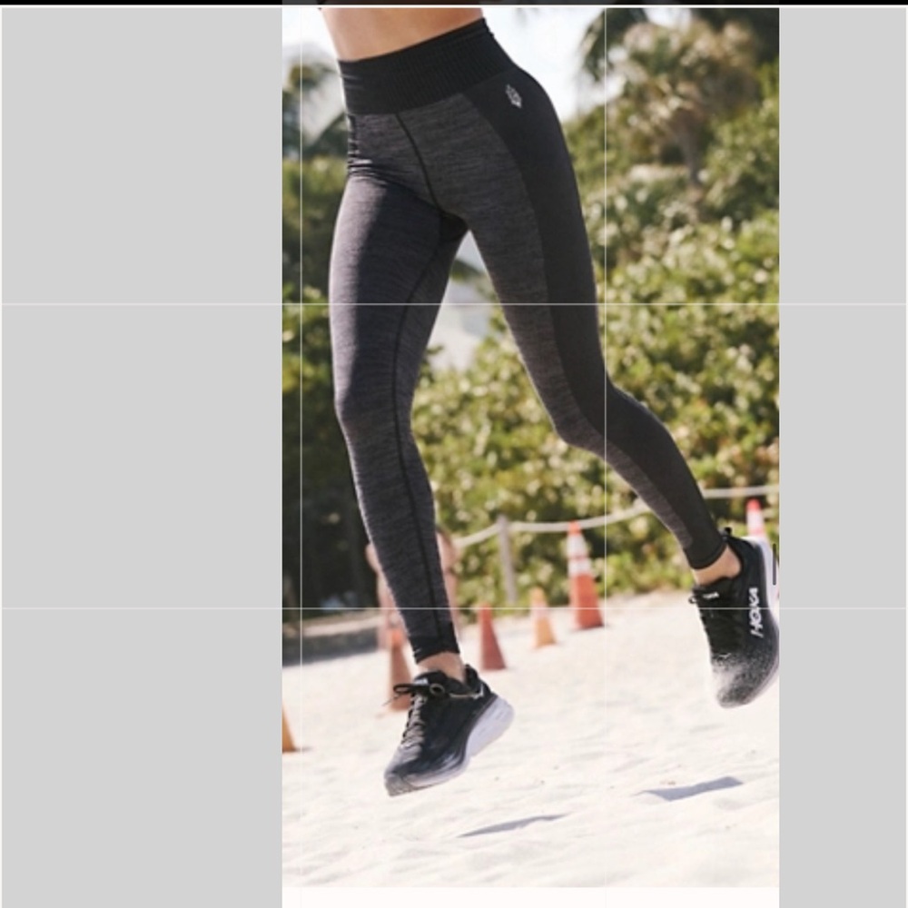 FP Movement Good Karma High Rise Space Dye leggings Sold out.  XS/S